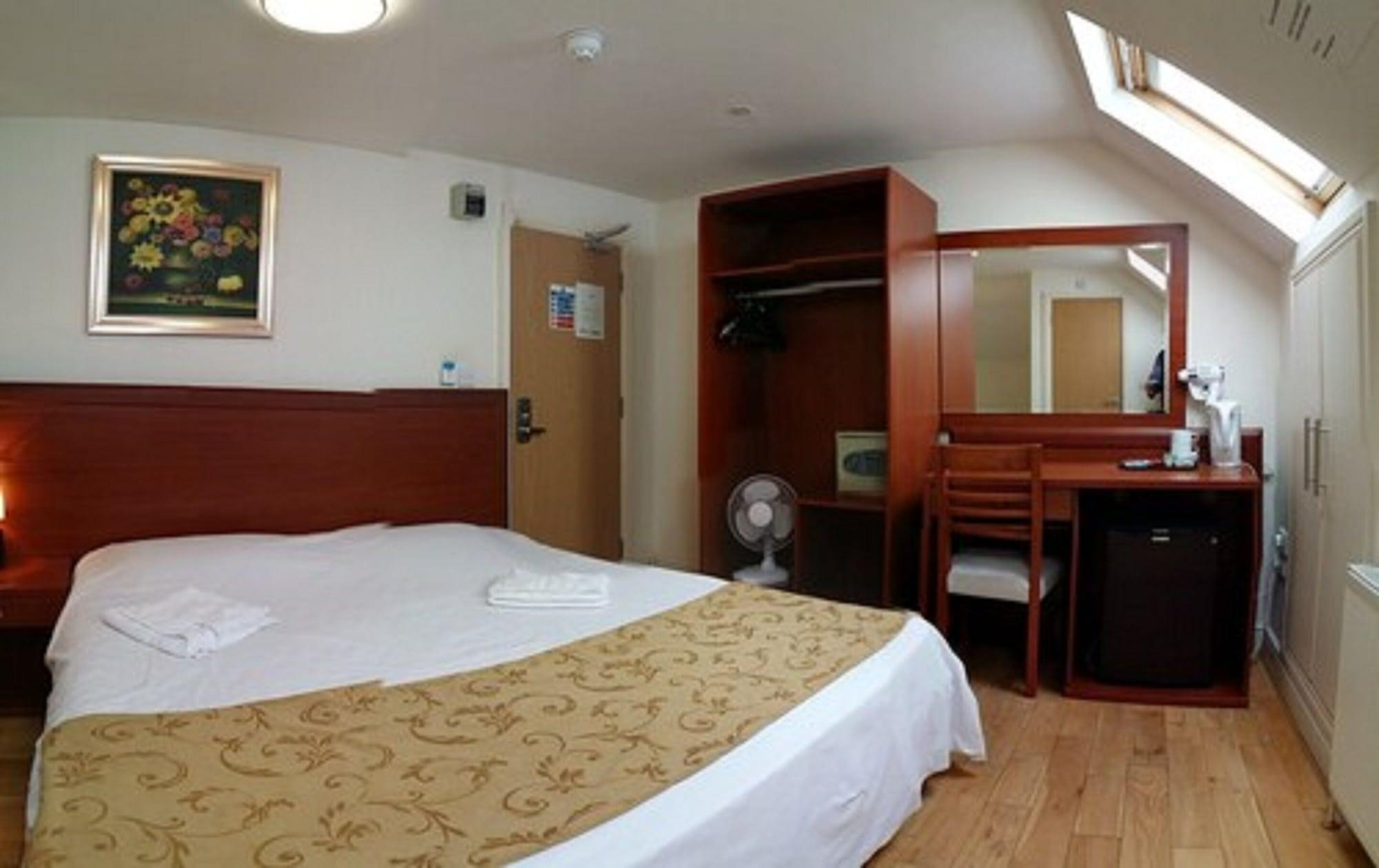 Corner House Hotel London Exterior foto